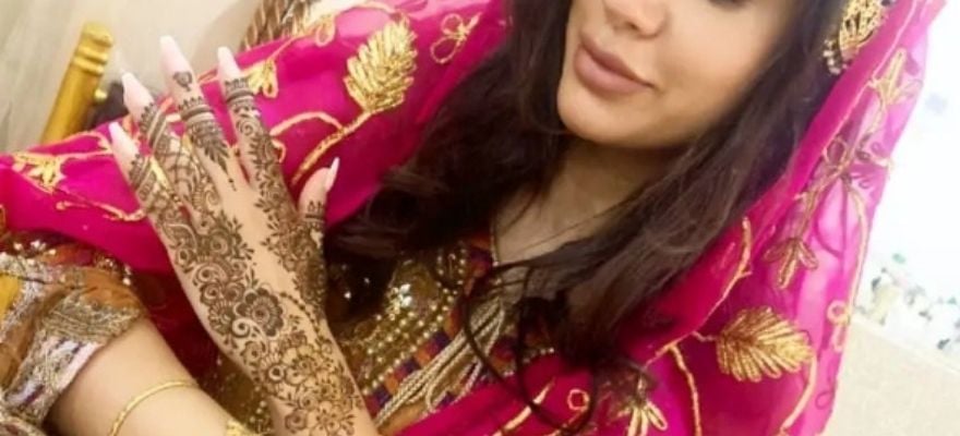 Expert Henna Artist | Henna by Saman by Henna by Saman