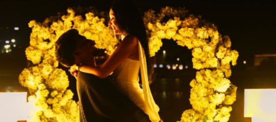 Romantic Sunset Proposal at Kite Beach by Proposal Dubai