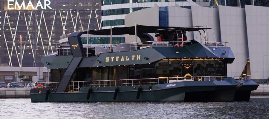 Team Building Yacht Retreat in Dubai – Unite & Inspire by Stealth Yachts